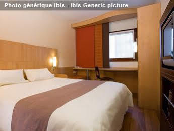 酒店 Ibis 3*
